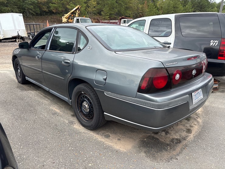 #5012-•-2005-chevrolet-impala-|-for-parts/repairs-image-4