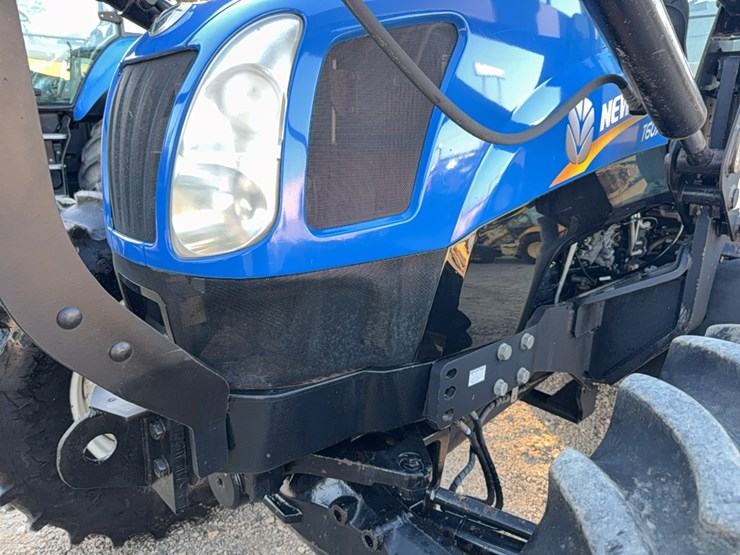 new-holland-t6070-image-28