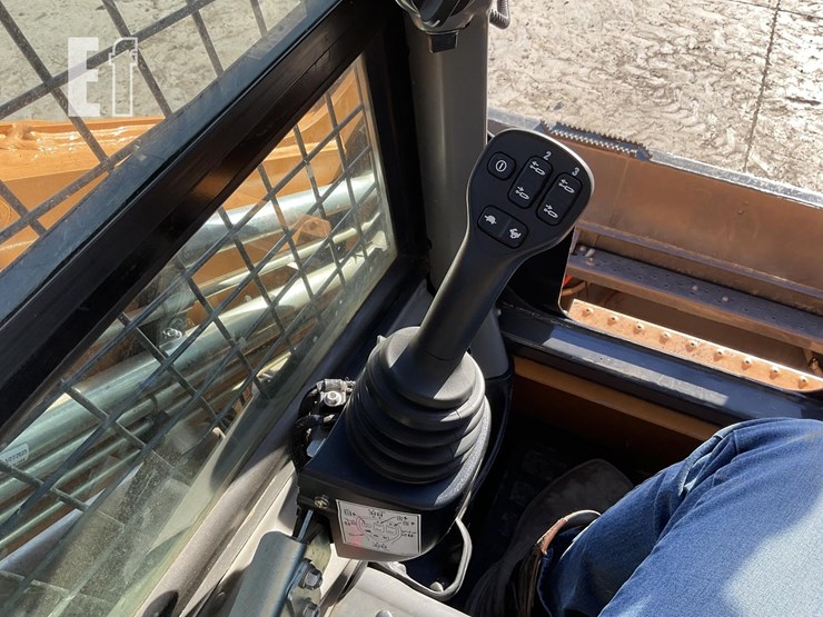 2023-case-tv620b-image-16