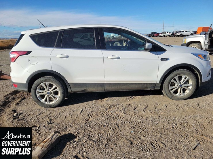 2017-ford-escape-image-7