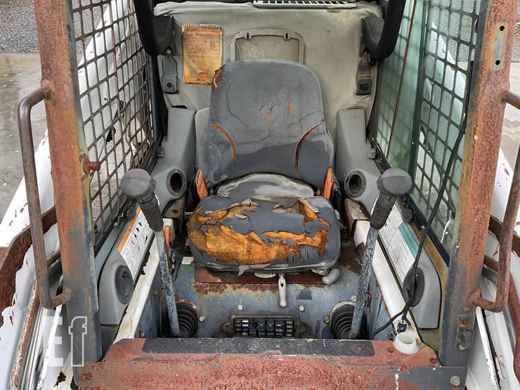 2003-bobcat-773-image-11