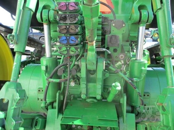 2013-john-deere-8360rt-image-68