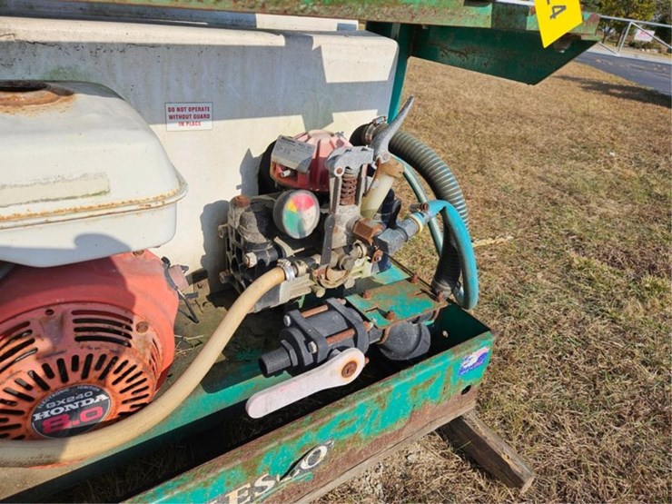 #3024-•-lesco-200-gallon-slide-in-sprayer-image-12