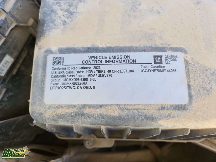 2021-chevrolet-silverado-2500hd-image-28