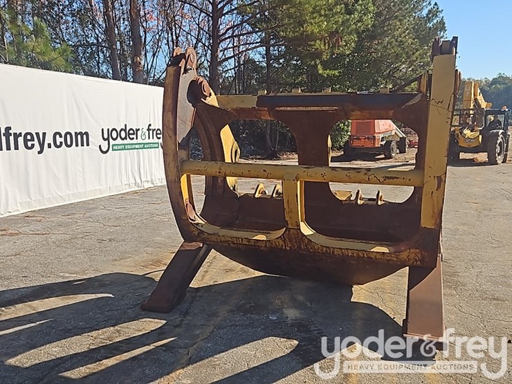 hydraulic-grapple-to-suit-cat-972k-wheeled-loader-image-1