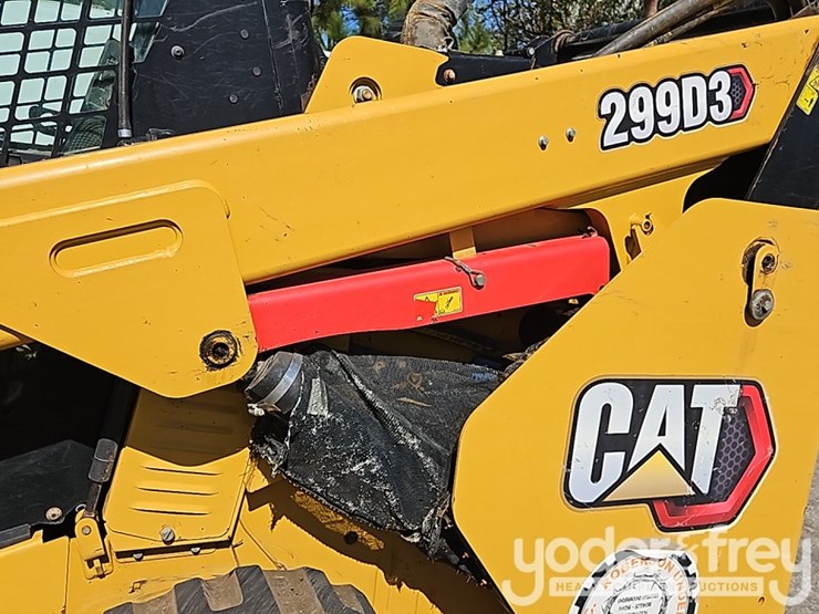2020-caterpillar-299d3-image-20