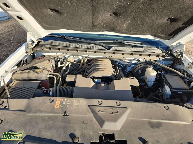 2017-chevrolet-silverado-1500-image-27