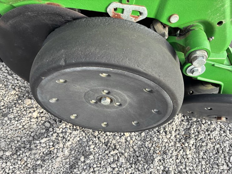 2018-john-deere-1795-image-23