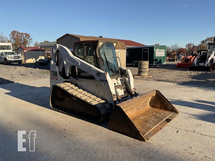 2005-bobcat-t300-image-6