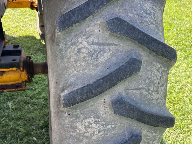 white-american-80-image-28