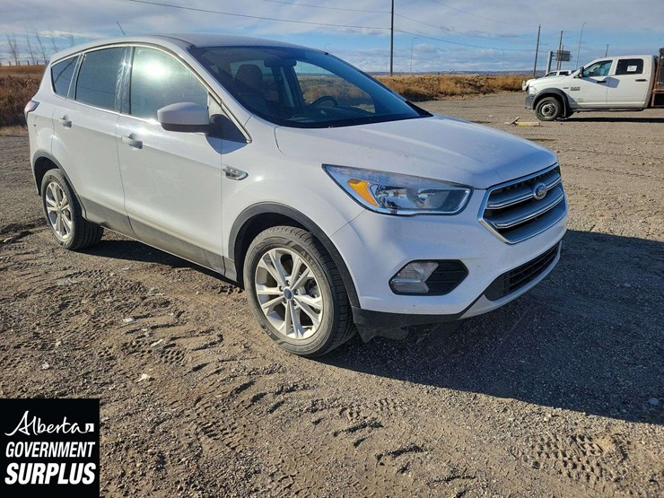2017-ford-escape-image-8