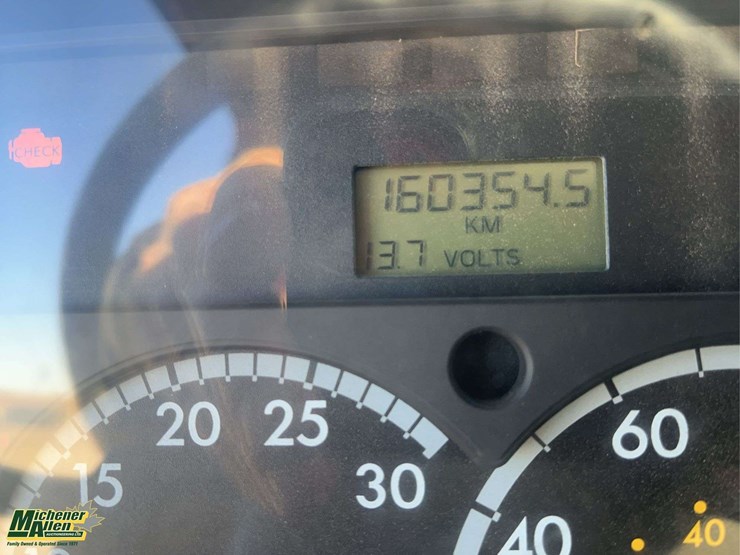 2008-sterling-acterra-image-22