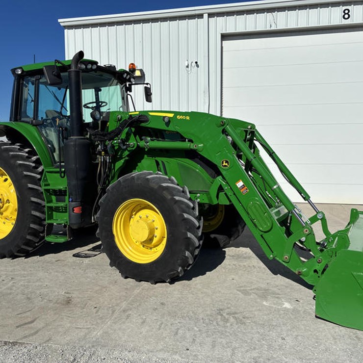 2023 JOHN DEERE 6175M