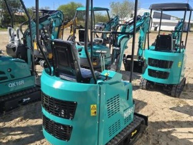 cfg-mini-excavator-h15r-image-3