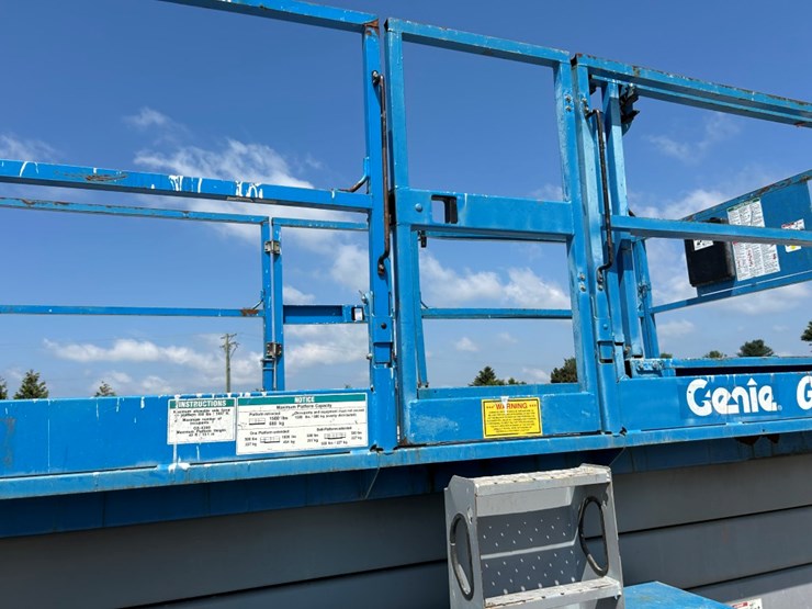 2014-genie-gs4390rt-image-34