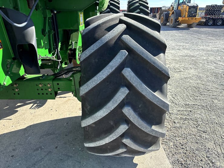 2009-john-deere-9770-sts-image-50