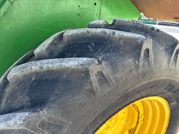 2007-john-deere-6215-image-45