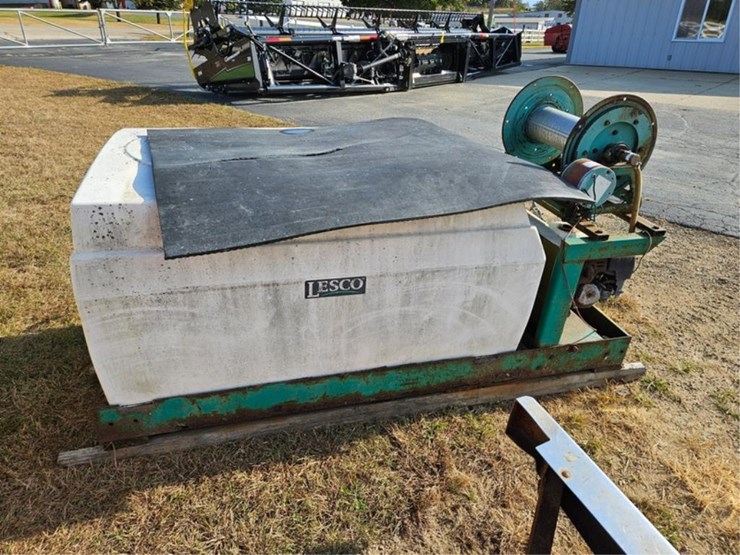 #3024-•-lesco-200-gallon-slide-in-sprayer-image-6