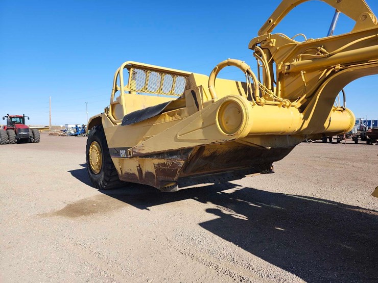 1980-caterpillar-627b-push-pull-scraper-image-21