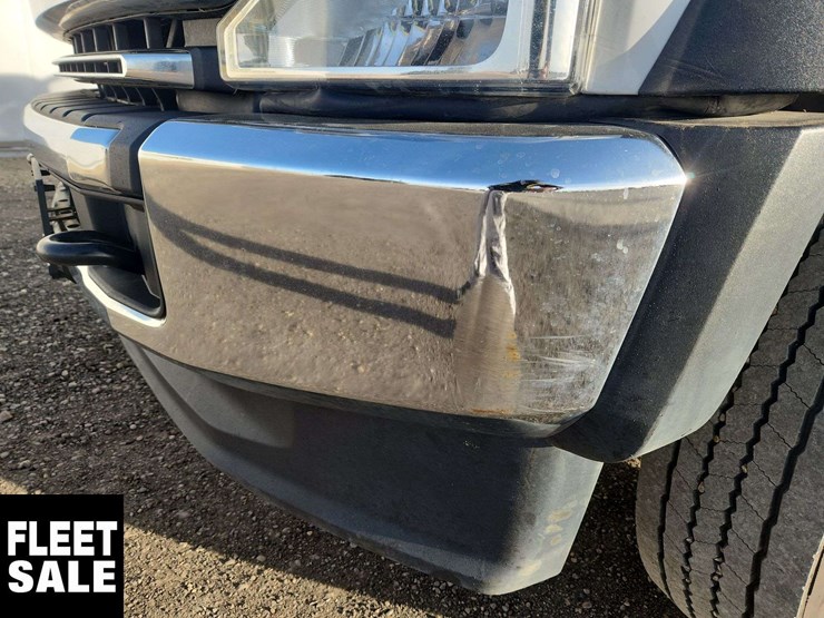 2020-ford-f550-image-33