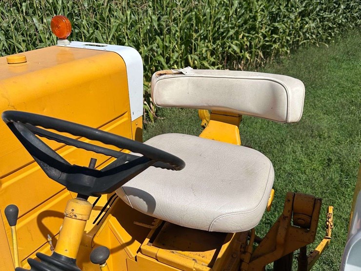 minneapolis-moline-g1355-image-43