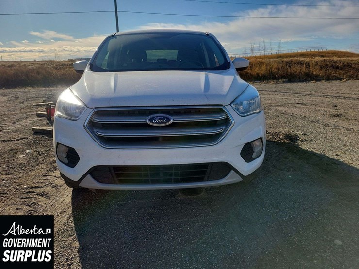 2017-ford-escape-image-2