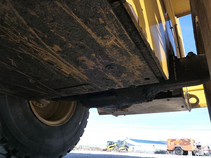 2014-caterpillar-930k-image-17