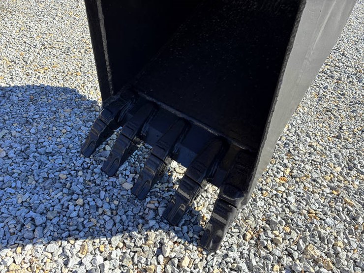 2020-case-580n-image-86