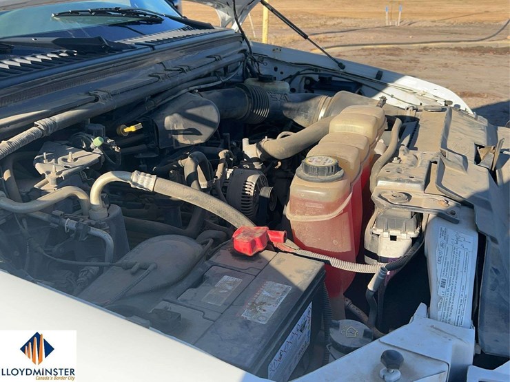 2004-ford-f350-image-25