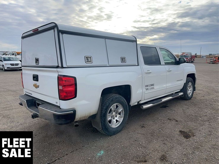 2017-chevrolet-silverado-1500-image-4