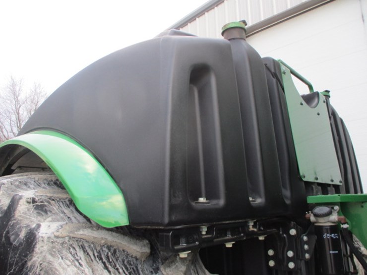 2017-john-deere-9570r-image-26