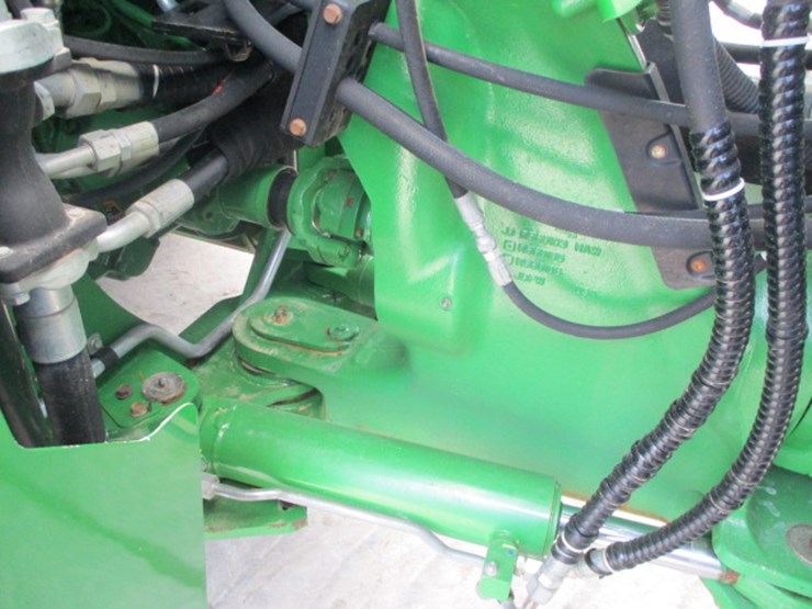 2017-john-deere-9570r-image-10