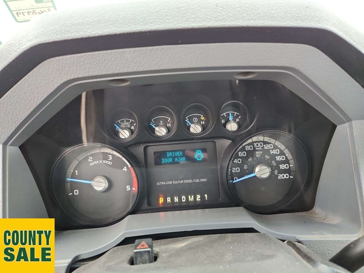 2013-ford-f550-image-10