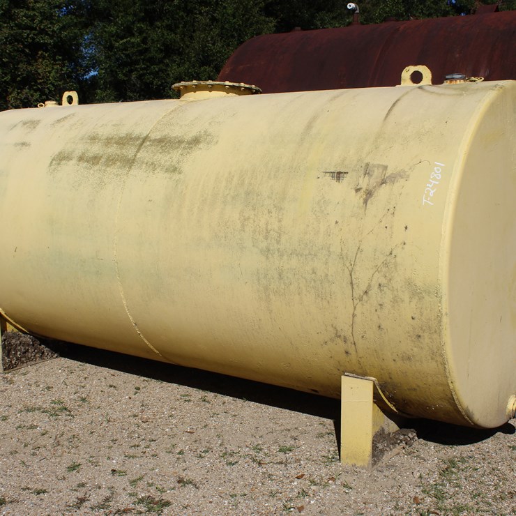 #24801 • 2000 GALLON FUEL TANK, SKID MTD