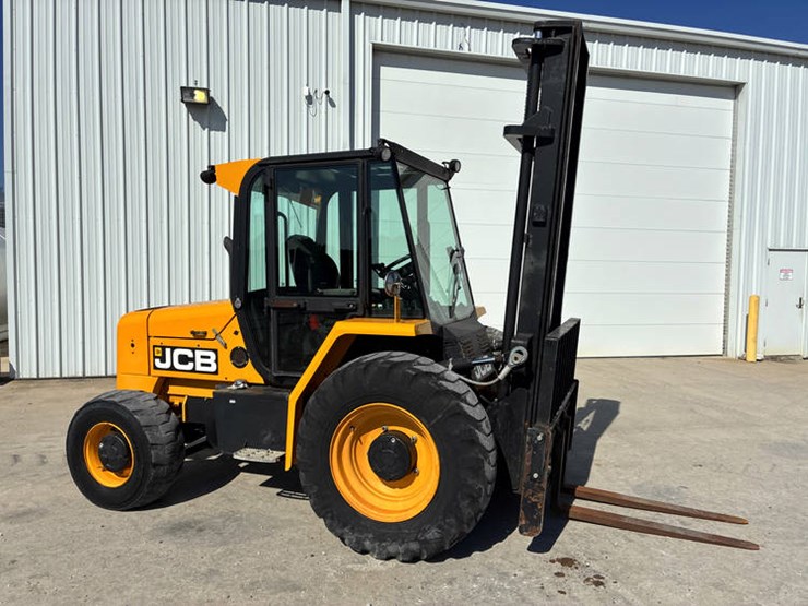 2018-jcb-930-image-1