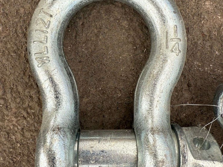 2)-heavy-duty-galvanized-anchor-shackles-image-5