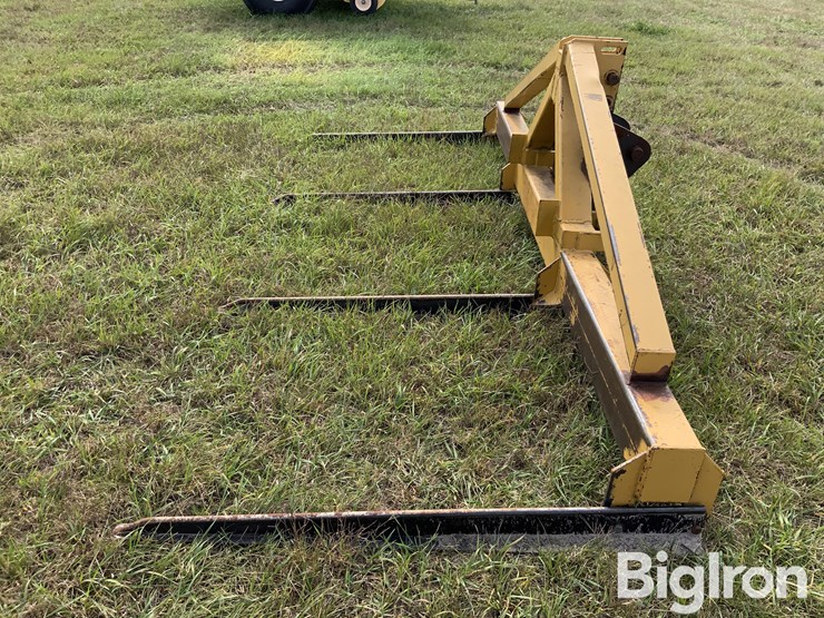 hennig-double-bale-fork-image-4