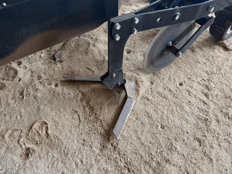 2021-b-&-h-9100-image-26