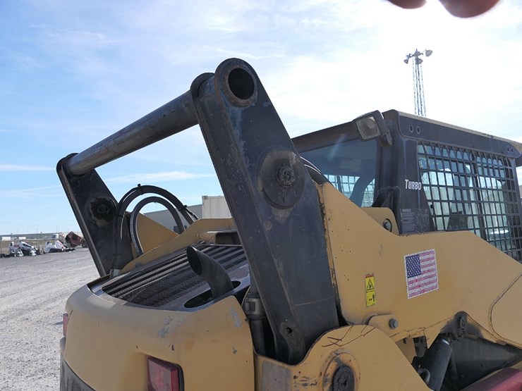 caterpillar-257b-image-13