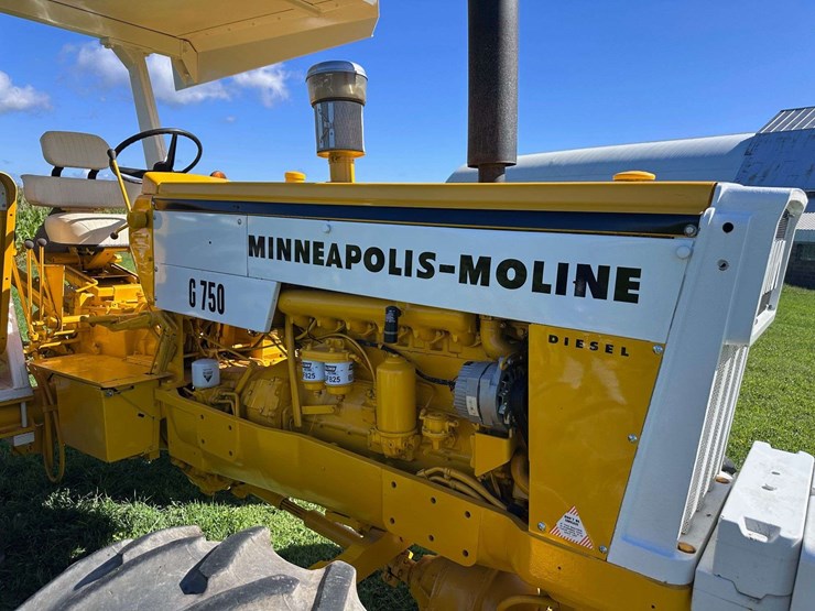 minneapolis-moline-g750-image-60