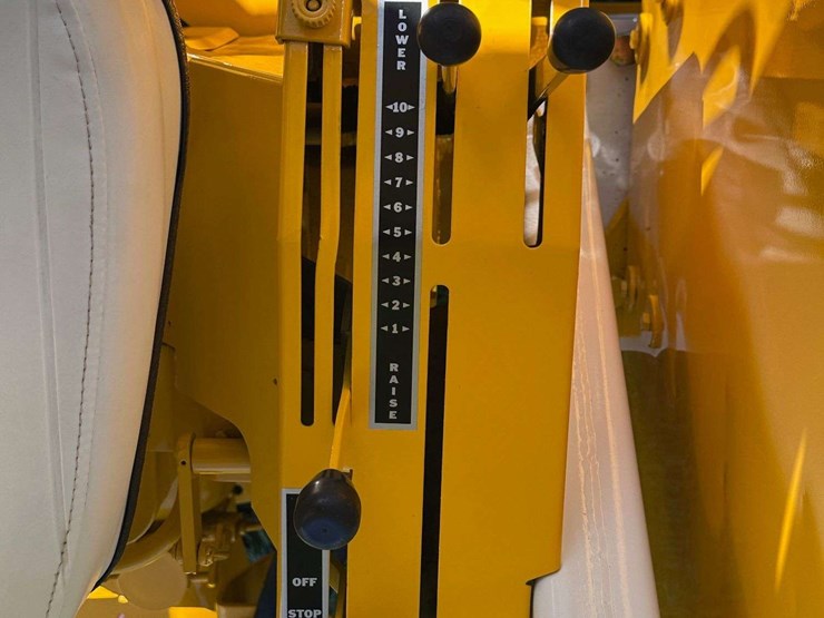 minneapolis-moline-g850-image-51