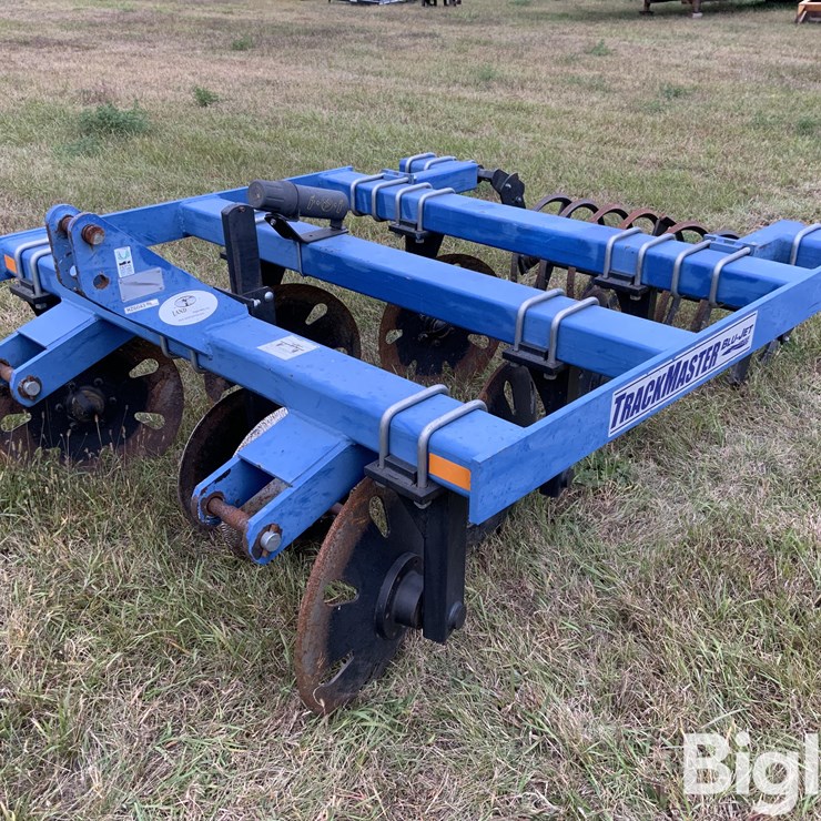 2011 BLU-JET TRACK MASTER