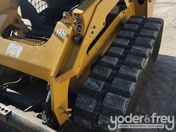 2019-caterpillar-279d-image-15