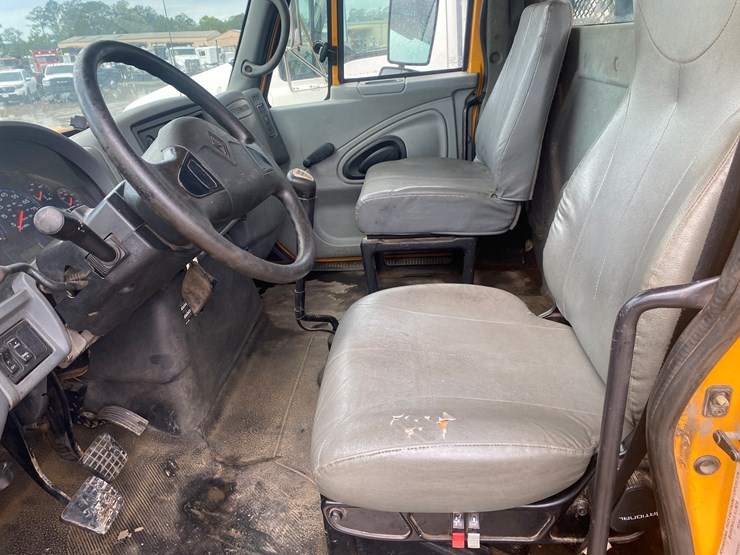 2007-international-4400-image-8