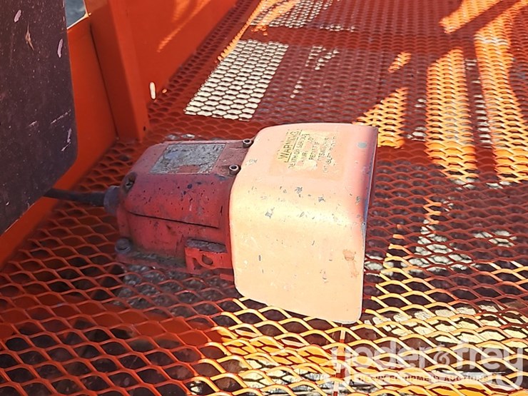 2006-jlg-660sj-image-20