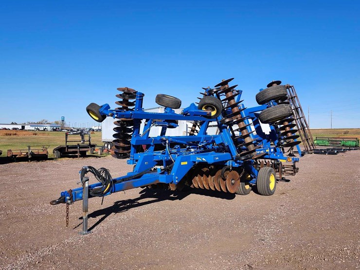 2013-landoll-7431-23-image-1