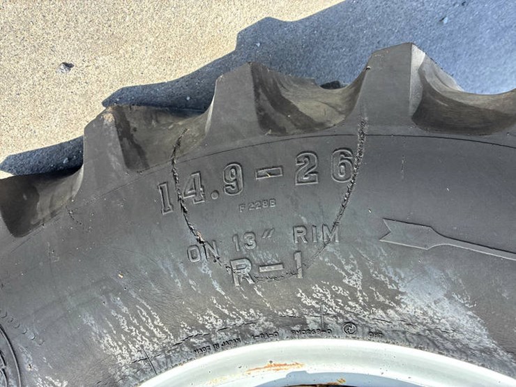 new-holland-2120-image-58