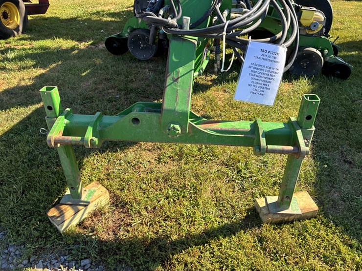 2011-john-deere-1790-image-5