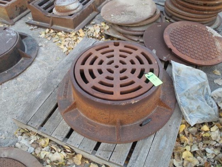 2-ft.-+/--man-hole-cover-image-2