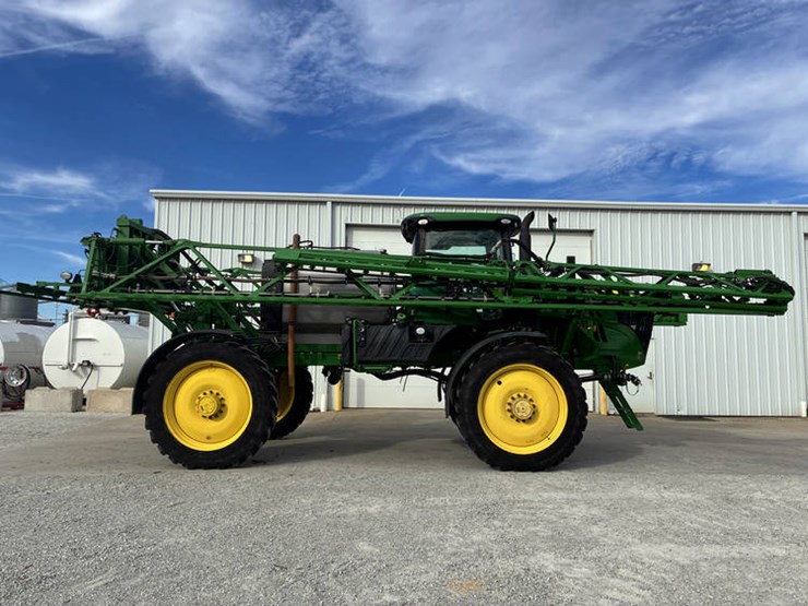2014-john-deere-r4038-image-4